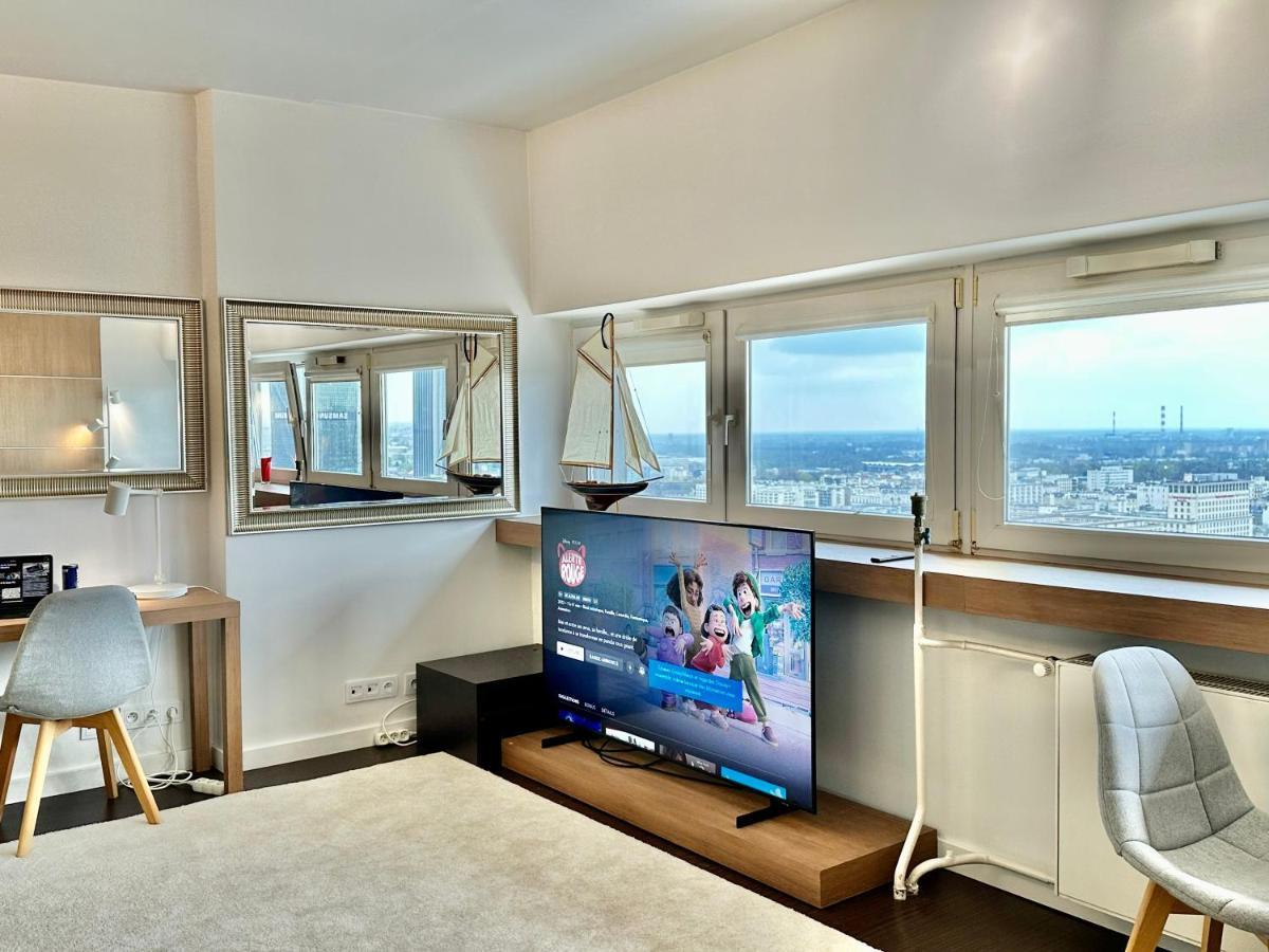 Top Metro X2 Fast Wifi 400 Mbs 70'Tv Netflix Hbo Max Appletv+ Disney+ Varsóvia Exterior foto
