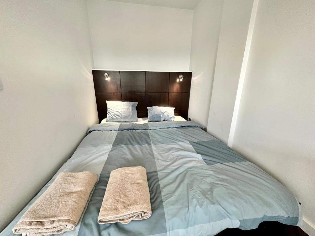 Top Metro X2 Fast Wifi 400 Mbs 70'Tv Netflix Hbo Max Appletv+ Disney+ Varsóvia Exterior foto