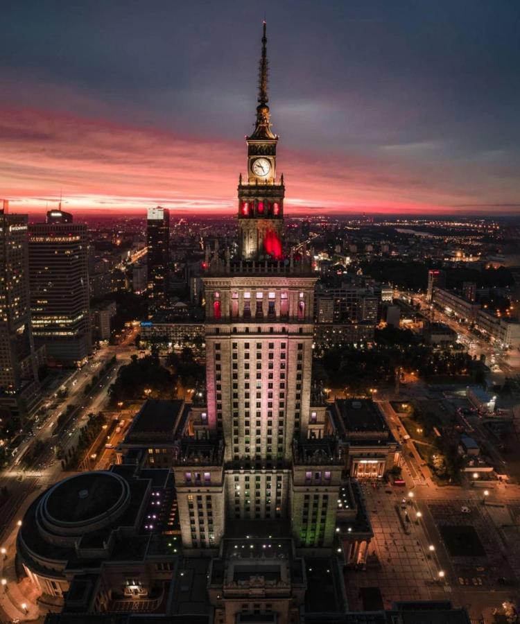 Top Metro X2 Fast Wifi 400 Mbs 70'Tv Netflix Hbo Max Appletv+ Disney+ Varsóvia Exterior foto