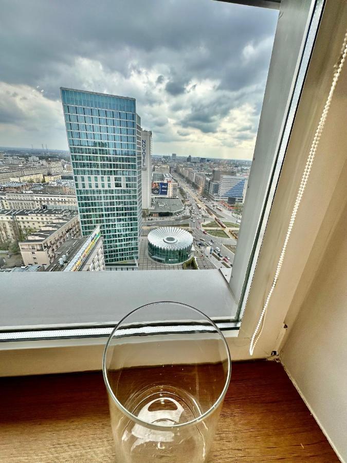 Top Metro X2 Fast Wifi 400 Mbs 70'Tv Netflix Hbo Max Appletv+ Disney+ Varsóvia Exterior foto
