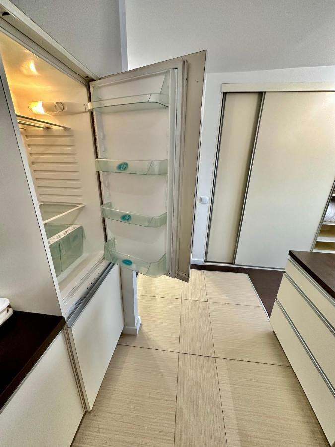 Top Metro X2 Fast Wifi 400 Mbs 70'Tv Netflix Hbo Max Appletv+ Disney+ Varsóvia Exterior foto